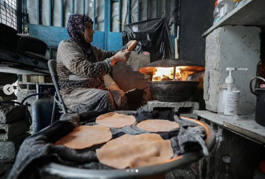 نساء غزة صبر أيوب وحكاية الابداع والتحدي في زمن القهر